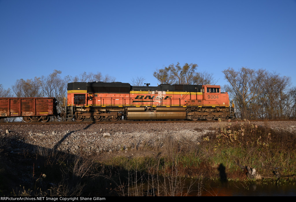 BNSF 9304